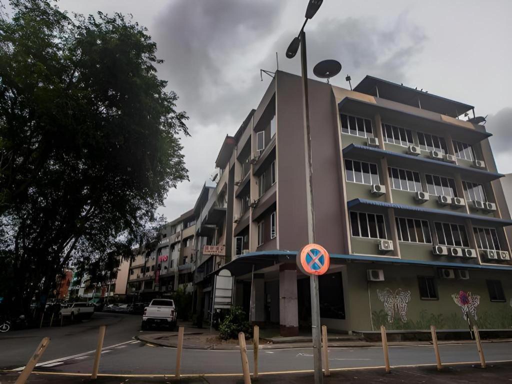 River Park Hotel Sibu Exterior foto